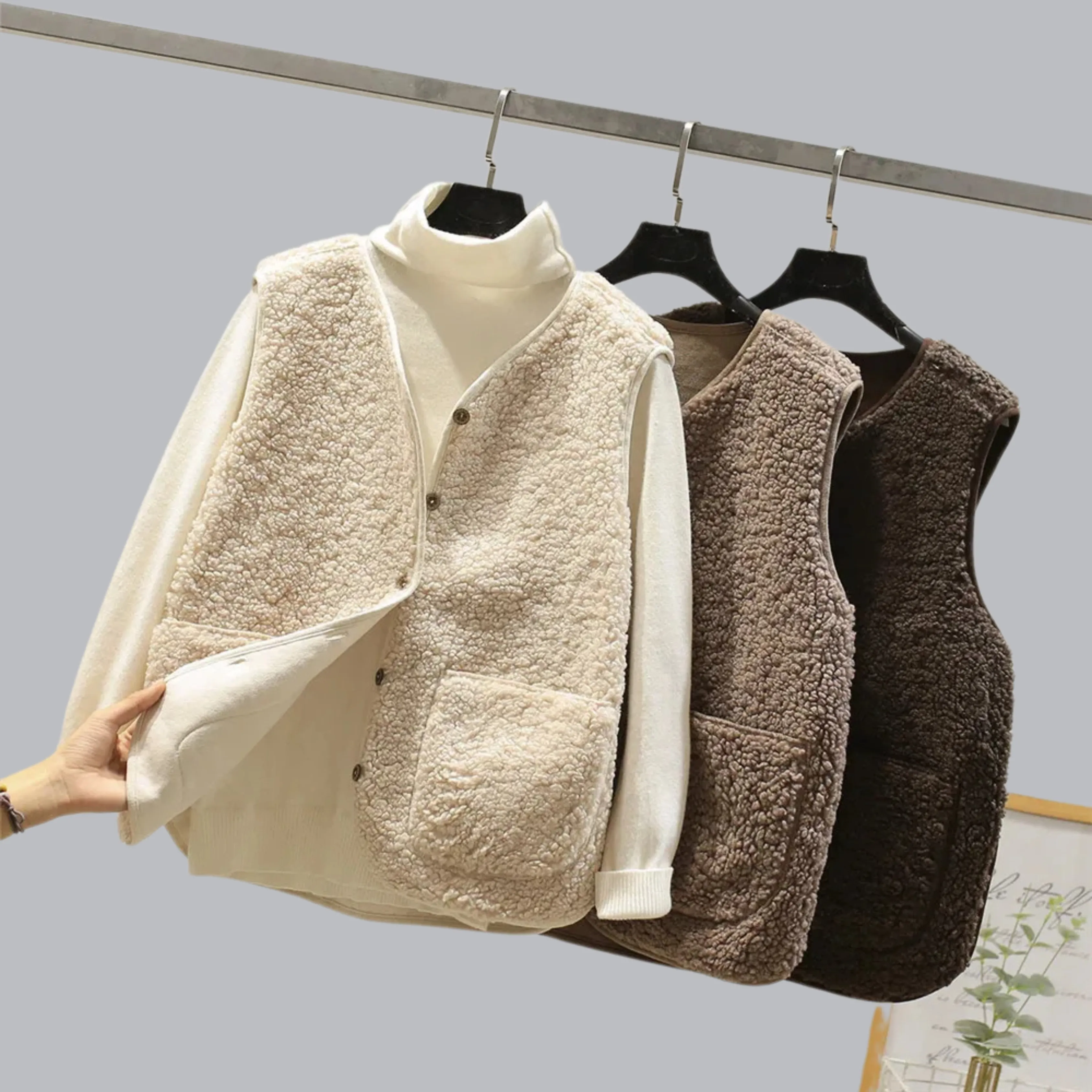 Adelie™ - Classic Women's Vest