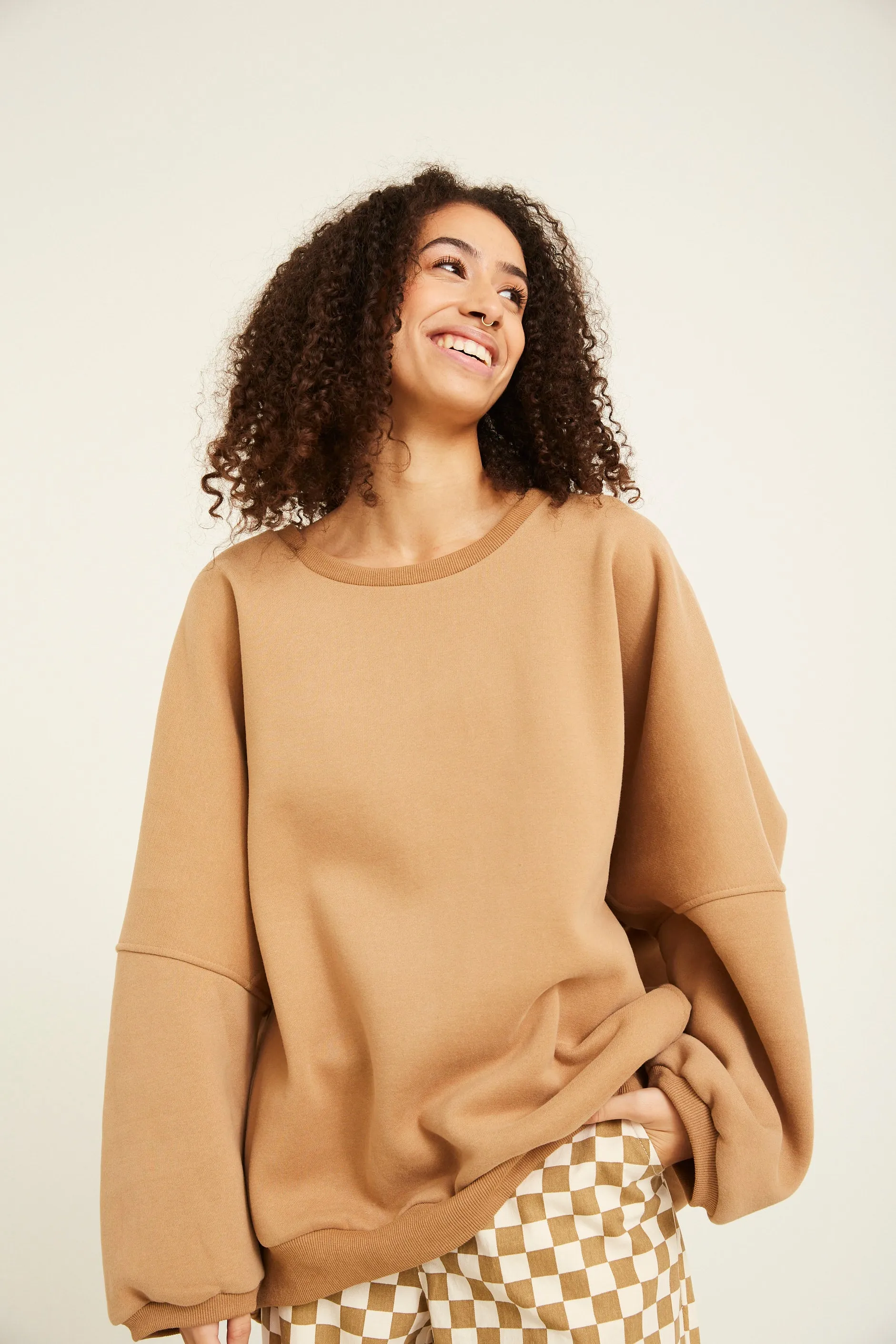 Ava Sweatshirt - Brown