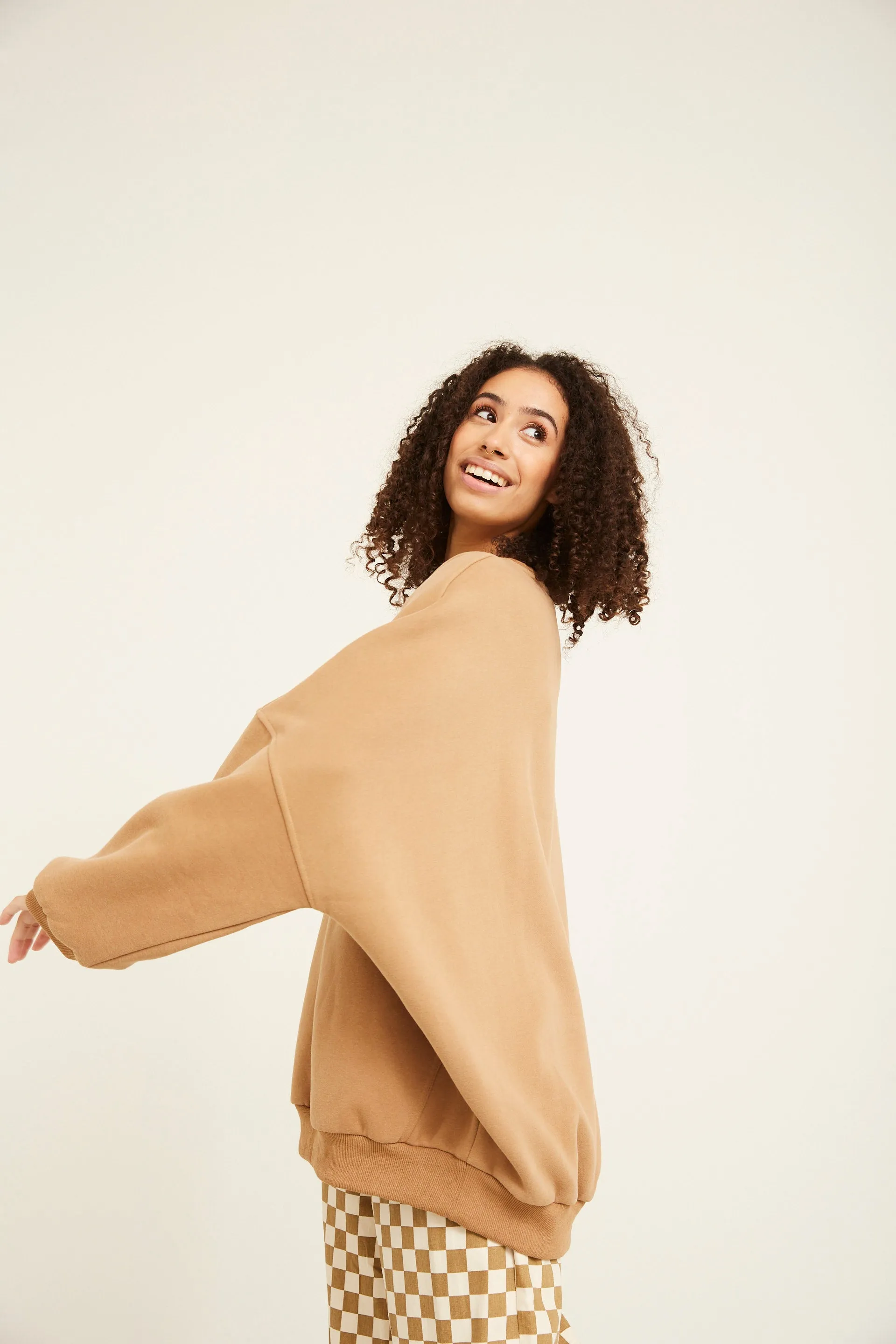 Ava Sweatshirt - Brown