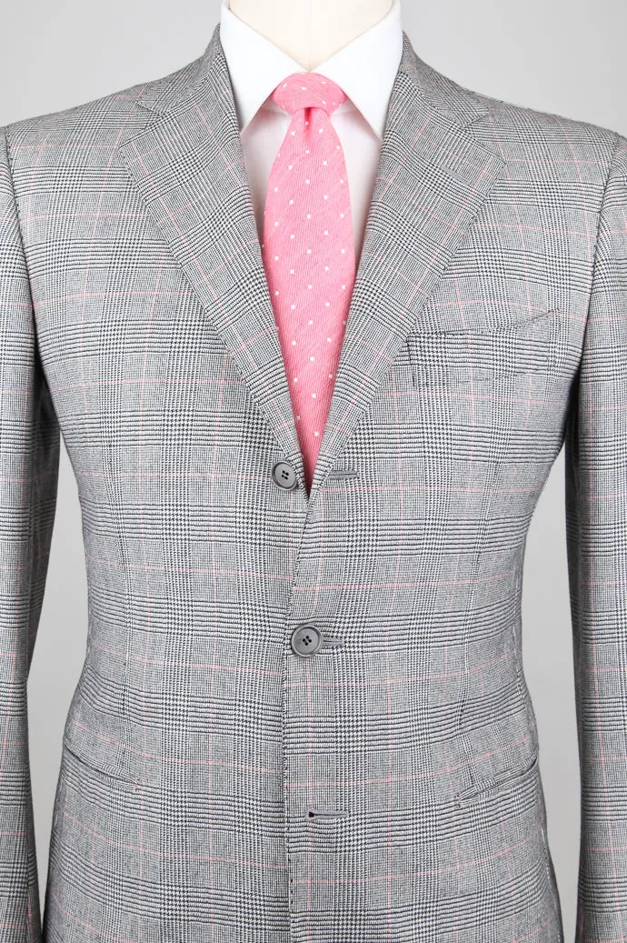 Cesare Attolini Light Gray Suit – Size: 38 US / 48 EU
