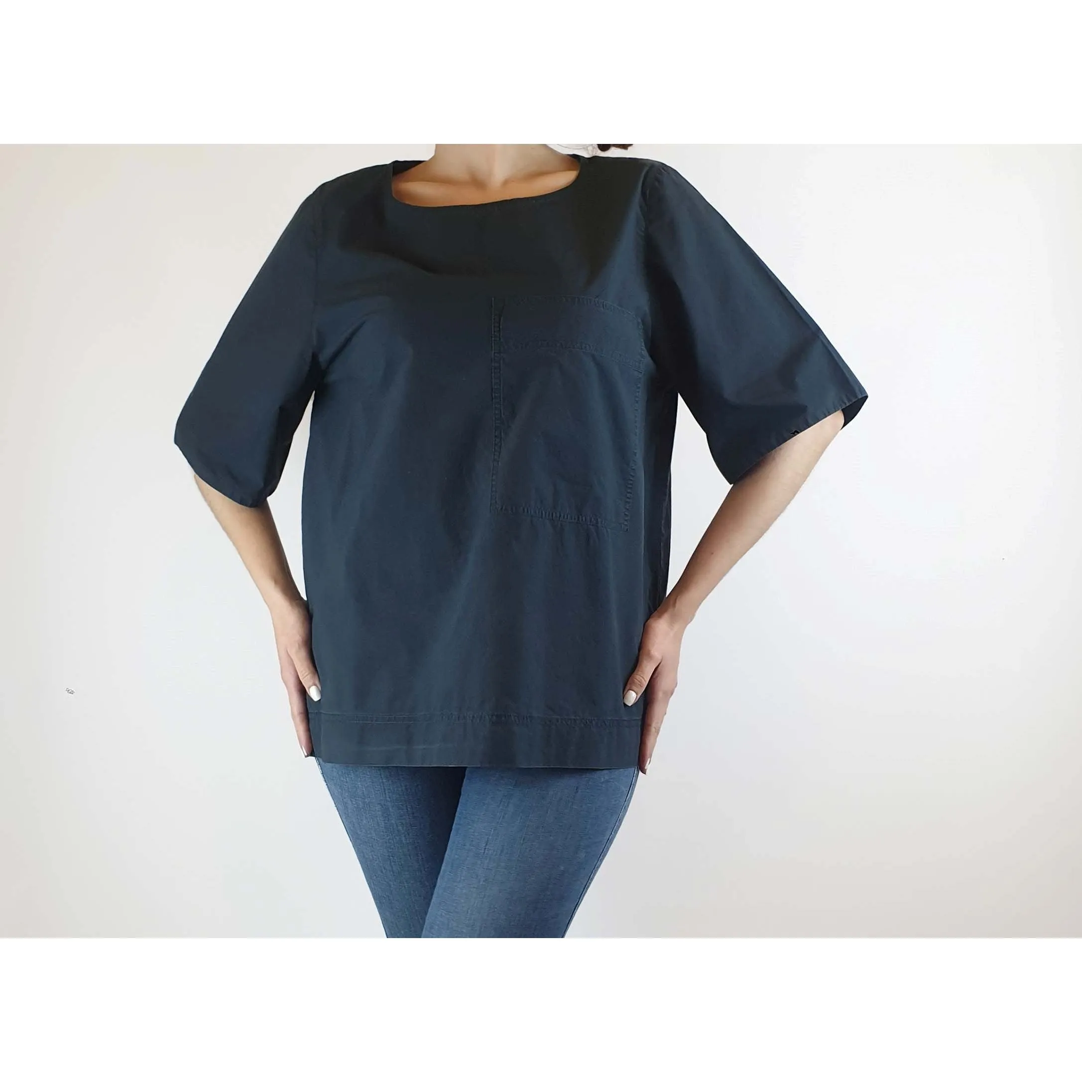 Cos navy cotton top with cute front pocket size S (best fits size 10)