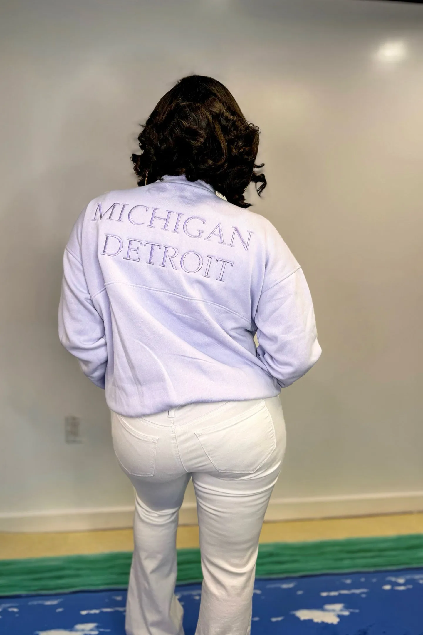 DETROIT MICHIGAN PULLOVER