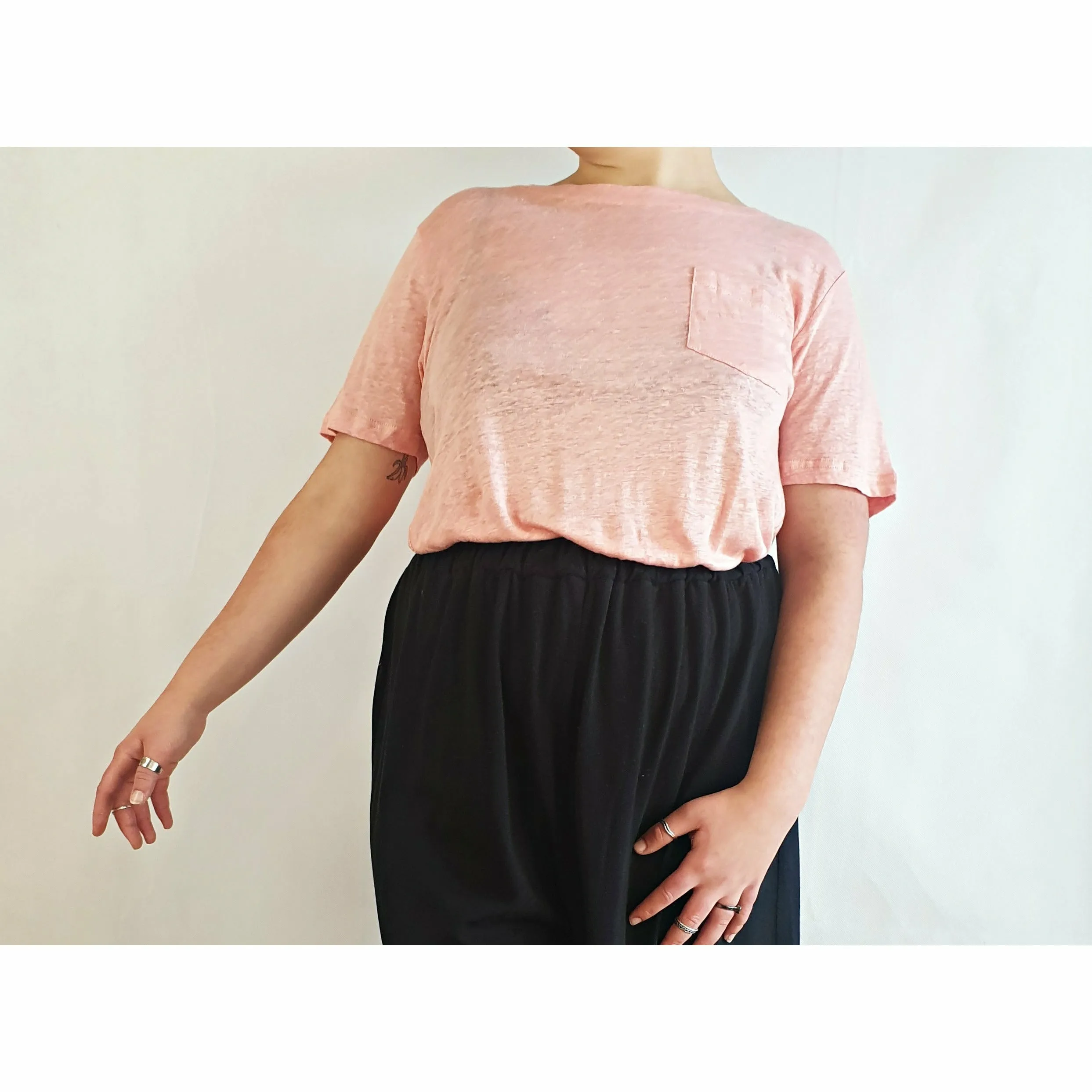 Gorman 100% linen pink tee shirt size 14