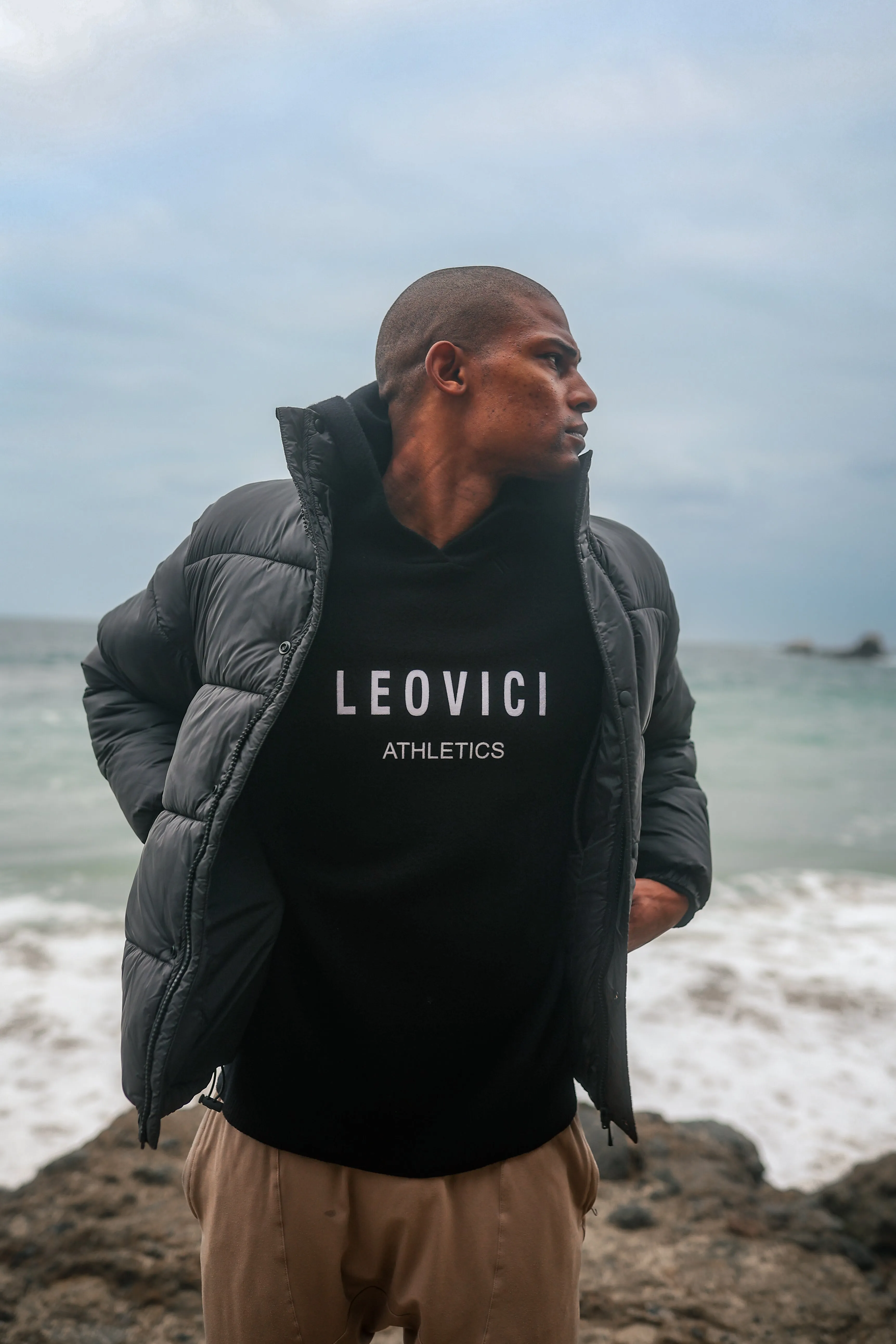 Hooded Sweater - Black