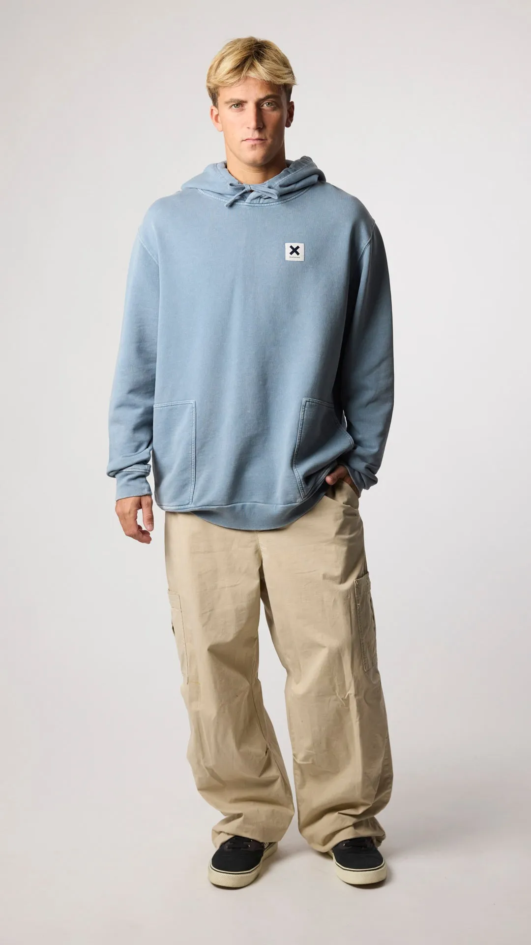 HOODIE ICONIC SKY BLUE