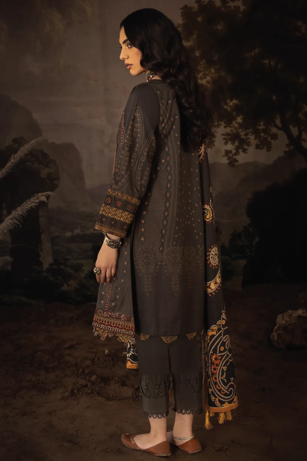 ILC-02 FAWHA - 3PC | Iznik Zarafshan Linen Collection 2021 | Unstitched Embroidered Linen Organza Suits