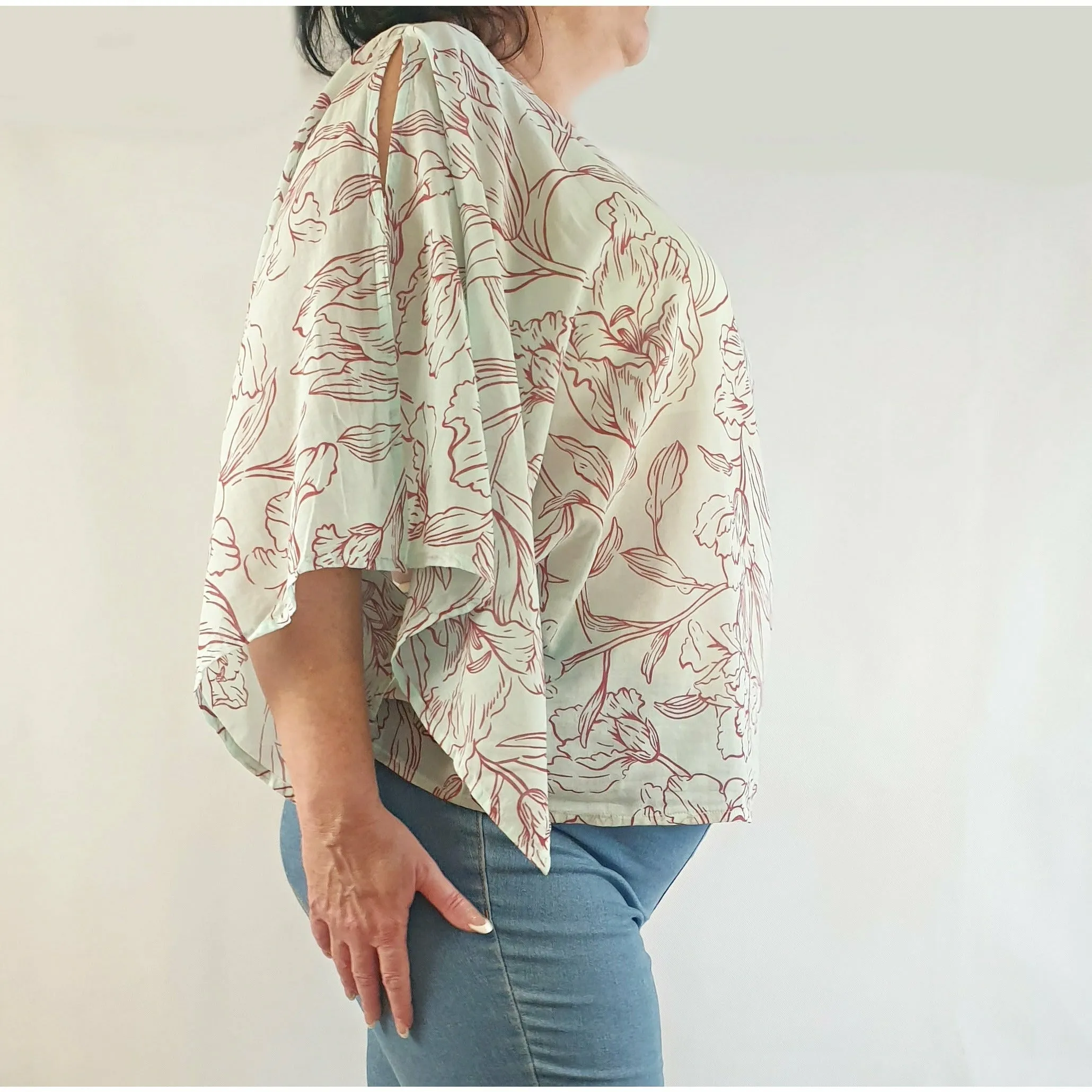 Jacques Ruc oversize blue shirt with red flower print size L (fits size 16-18)