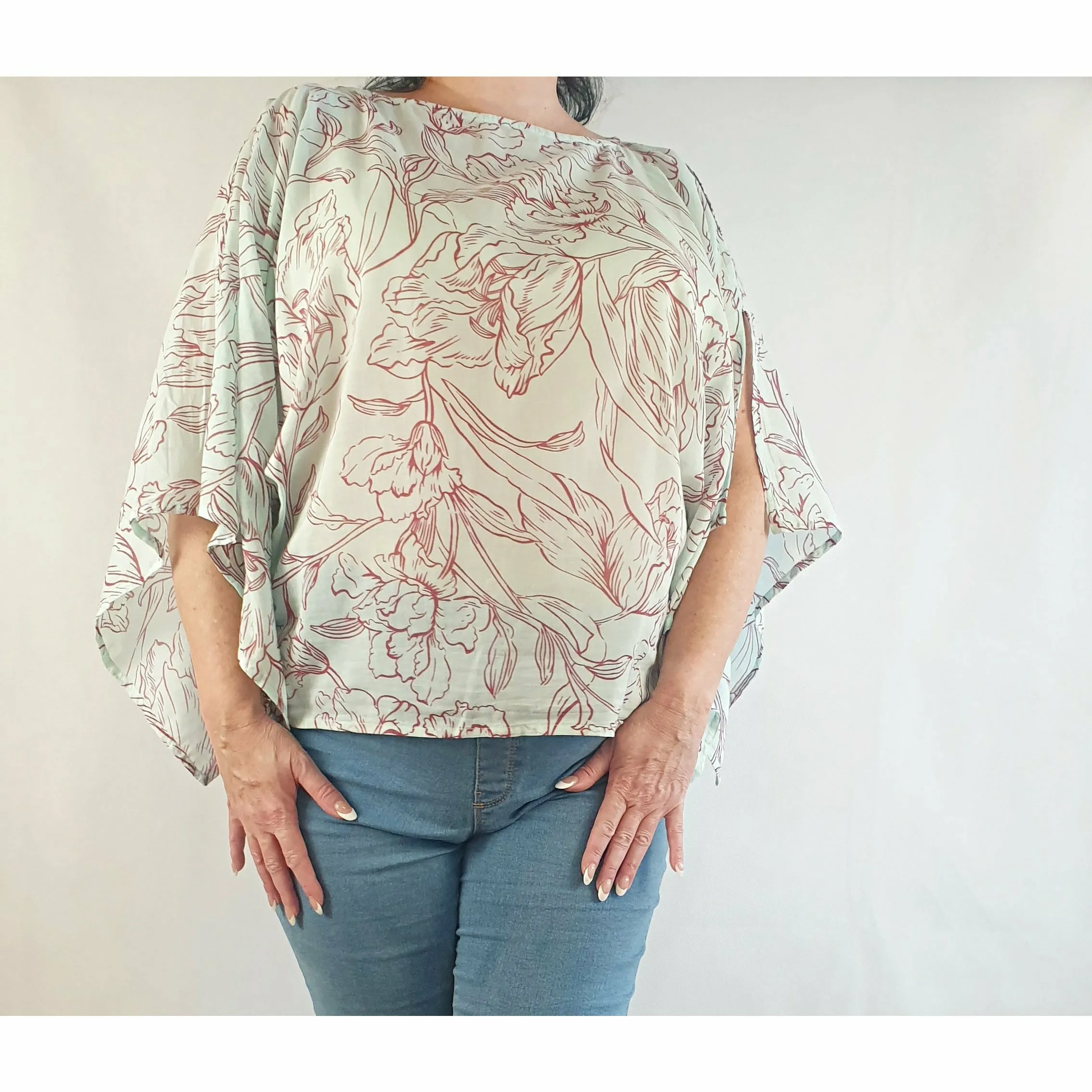 Jacques Ruc oversize blue shirt with red flower print size L (fits size 16-18)
