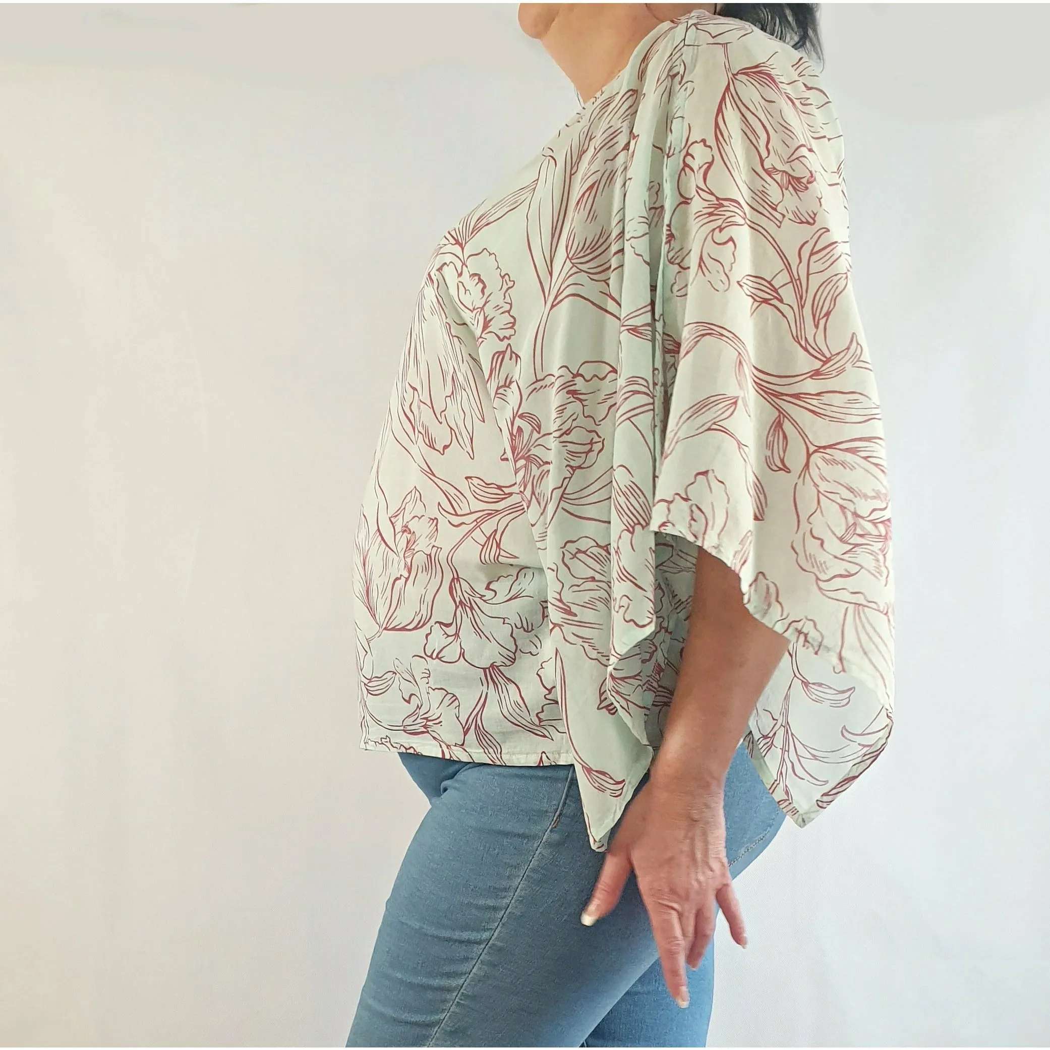 Jacques Ruc oversize blue shirt with red flower print size L (fits size 16-18)