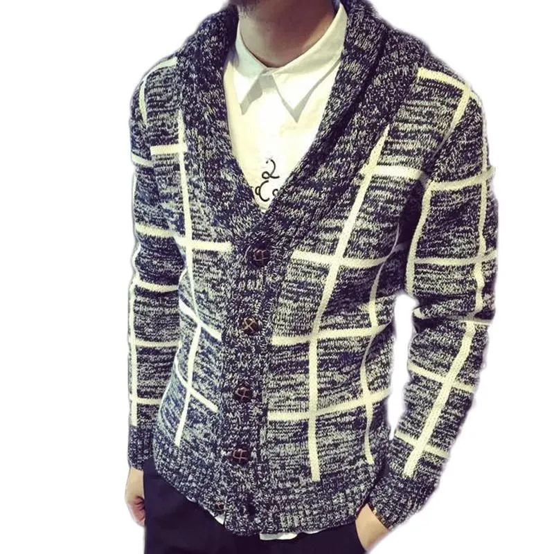 Men's Plaid V-Neck Wool Sweater