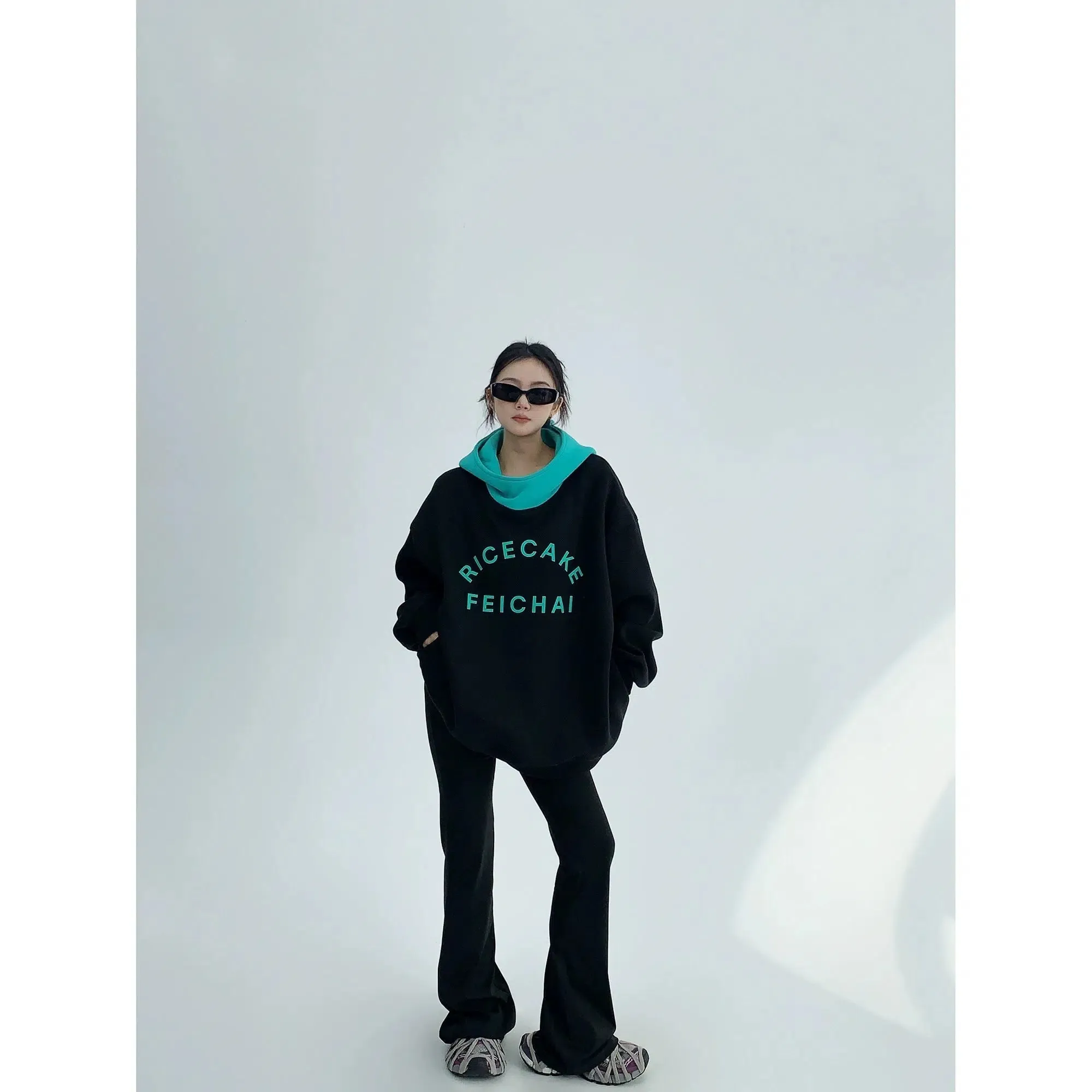 Oversized Graphic Front Pocket Hoodie