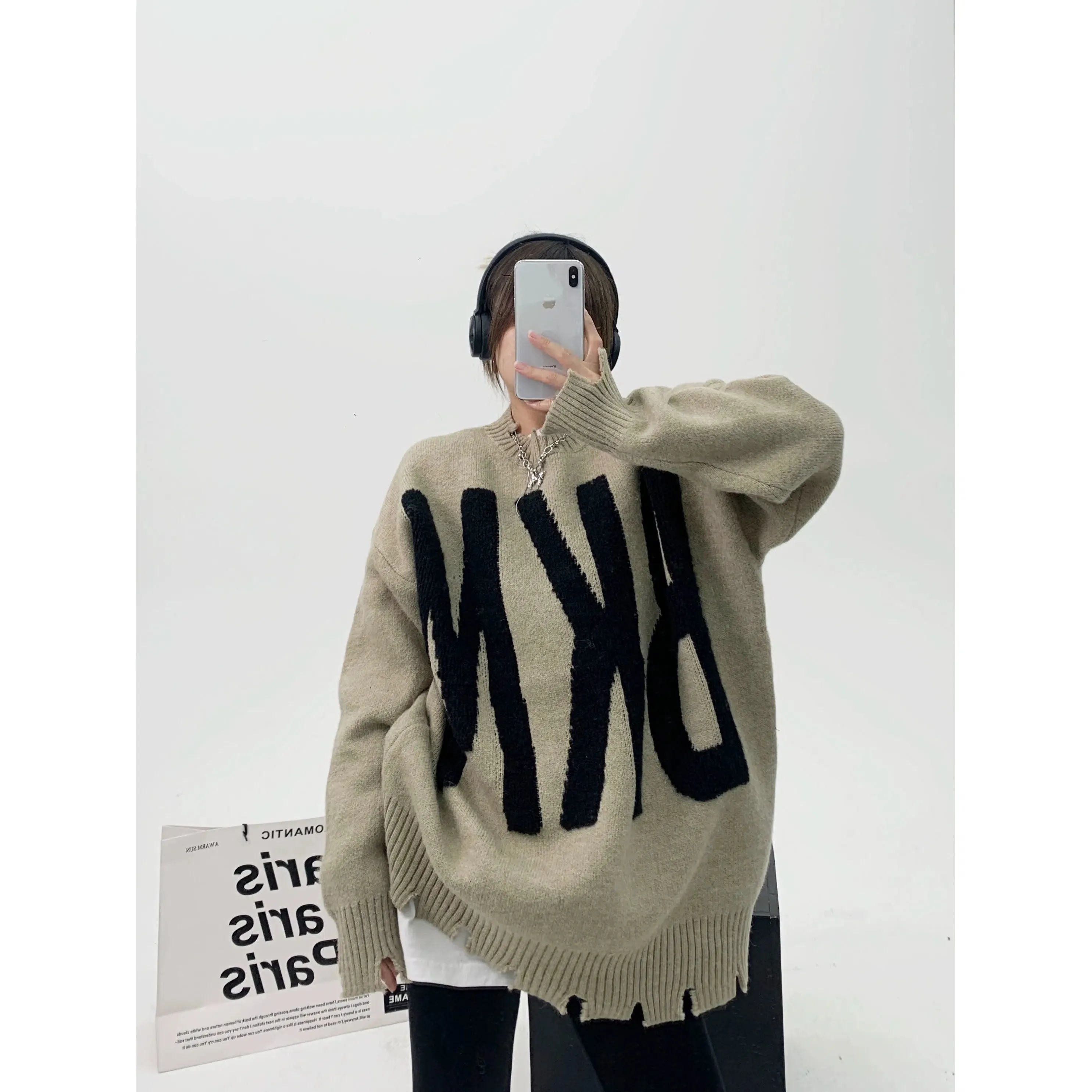 Oversized Graphic Sweatshirt