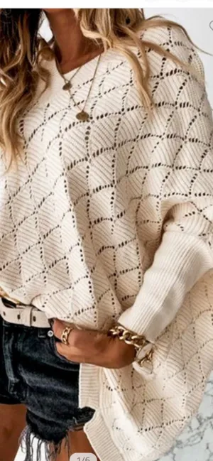 OVERSIZED V NECK SWEATER