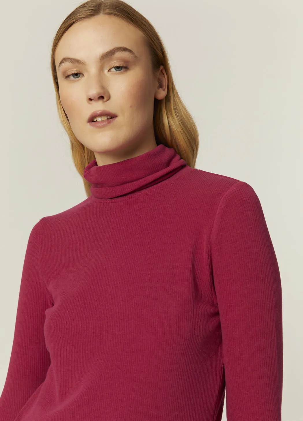 Pepaloves Turtleneck Top