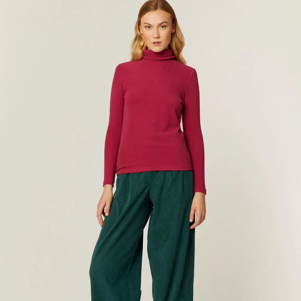 Pepaloves Turtleneck Top