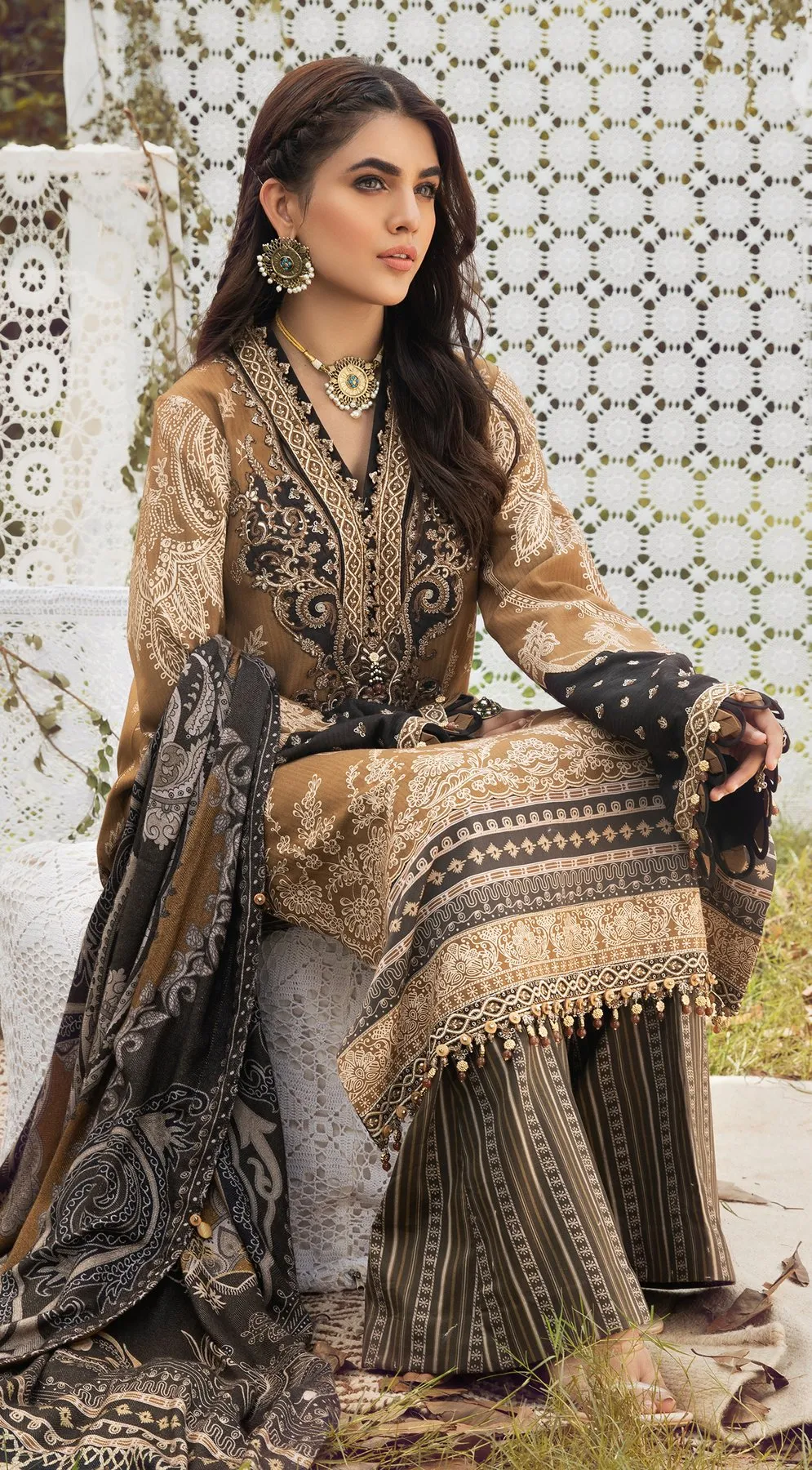 SHAHBANO VLP21-02 | Anaya Pardesi VIVA Winter Collection 2021 | Unstitched Embroidered Dobby Linen Suits