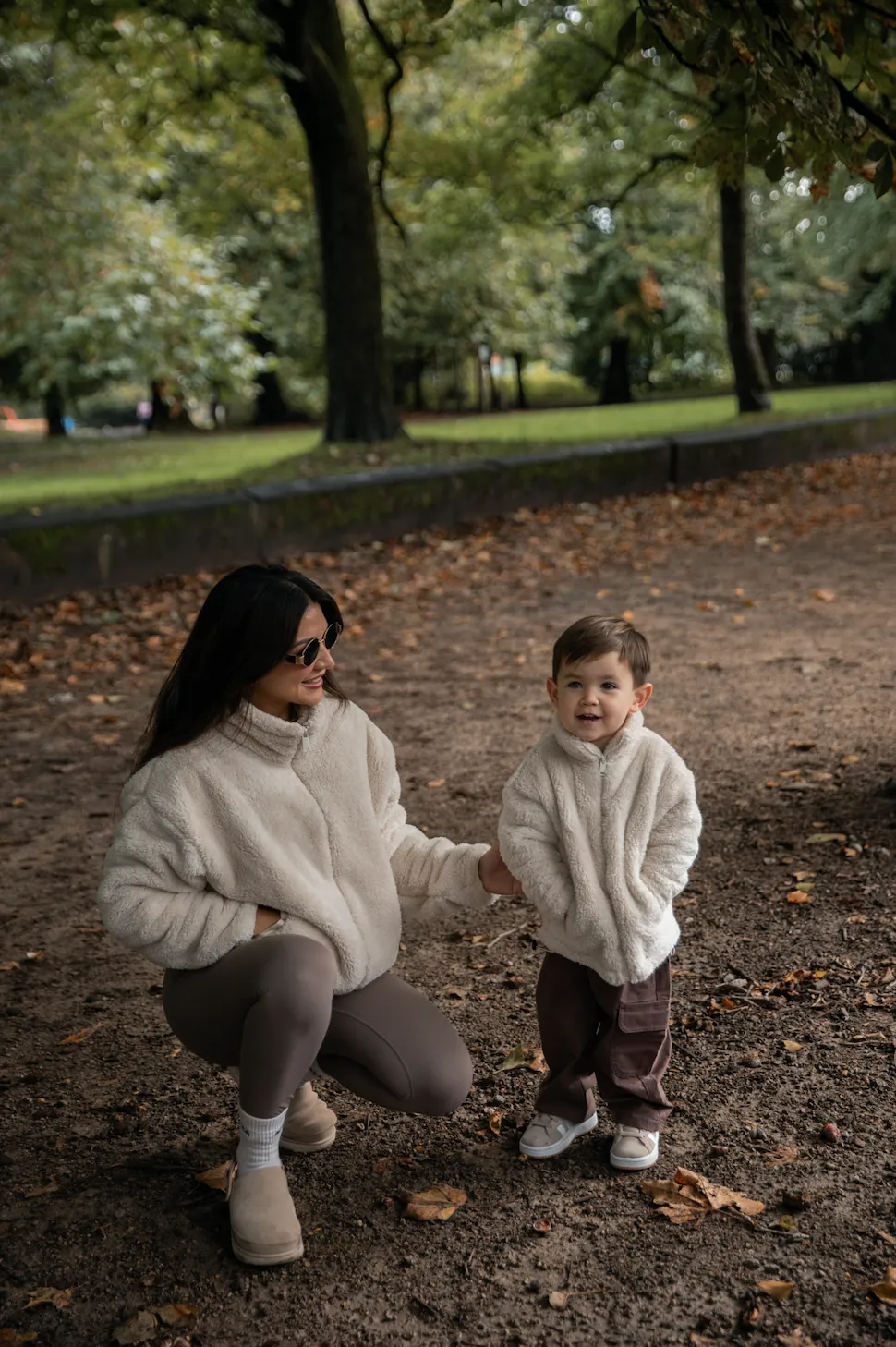 TEDDY FLEECE ZIP JACKET IN CREAM