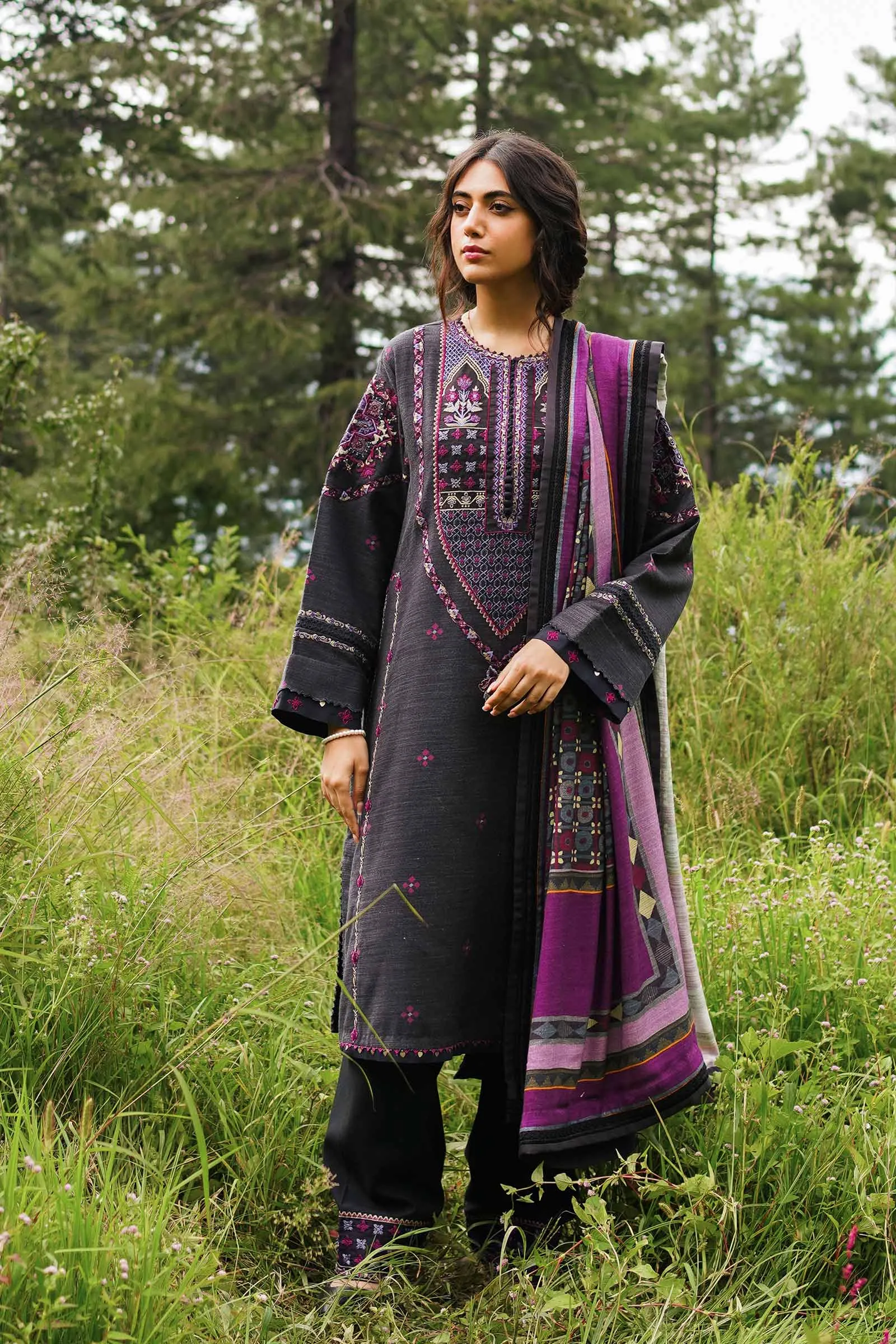 ZW22-5A | Zara Shahjahan Coco Winter Collection 2022 | Unstitched Embroidered Khaddar Linen  Suits
